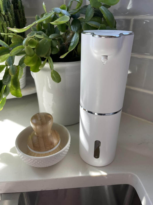 FreshWave™ - Automatic Touchless Soap Dispenser